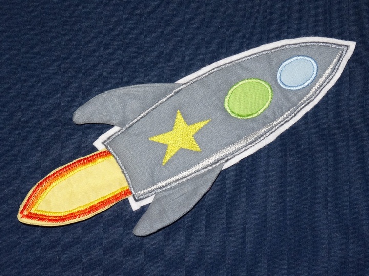 Stickdatei 3-D Rakete in 20 cm und 30 cm