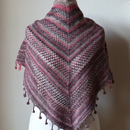 Knitting pattern shawl "Fringes"