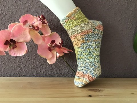 Häkelanleitung für Sommersöckchen