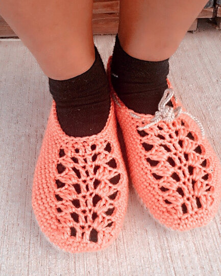 Crochet Pattern for a Womens House Slipper, Easy Lady Loafers - Easy Women's shoes, Instant Download sizes US 3-12, with video, US & UK