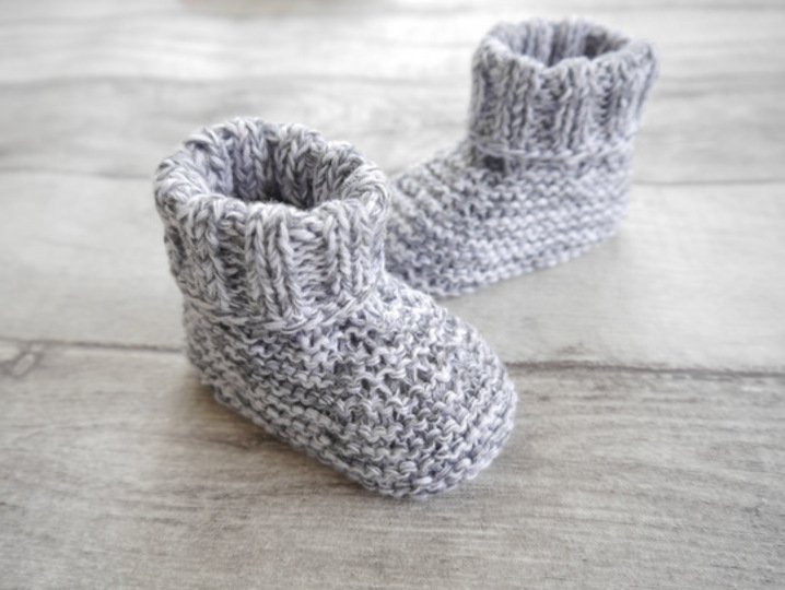 Knitting Pattern – Baby Set basic – Bootees, Cap, Scarf & Bib – No.168E-Set