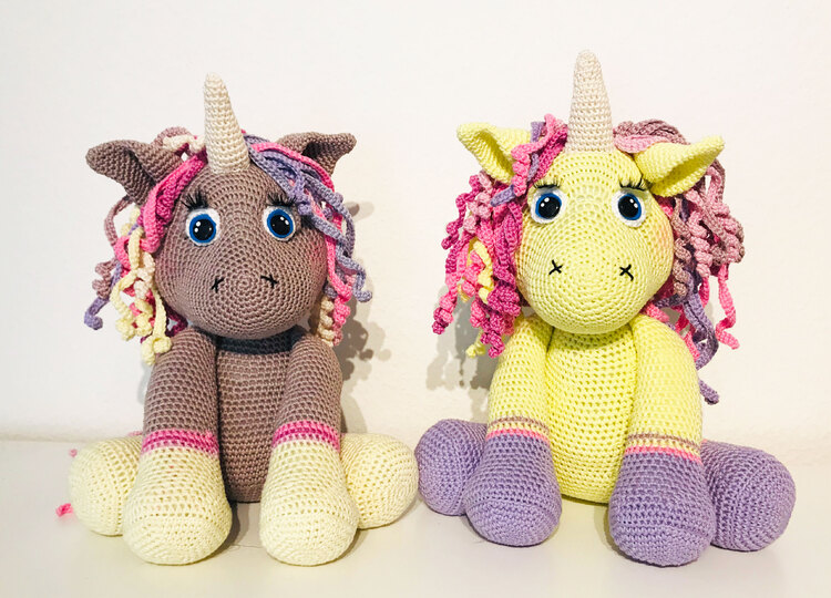 Cotton´s Zauberwelt: "Cotton - das Einhorn 2.0" + alte Anleitung Cotton - das Einhorn Maxiversion