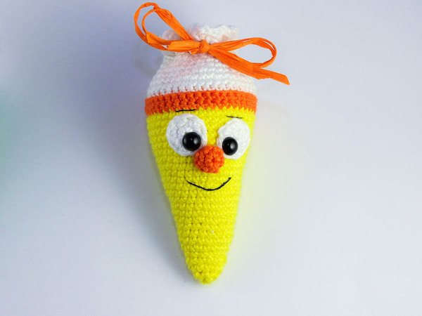 Funny School Cones - crochet pattern