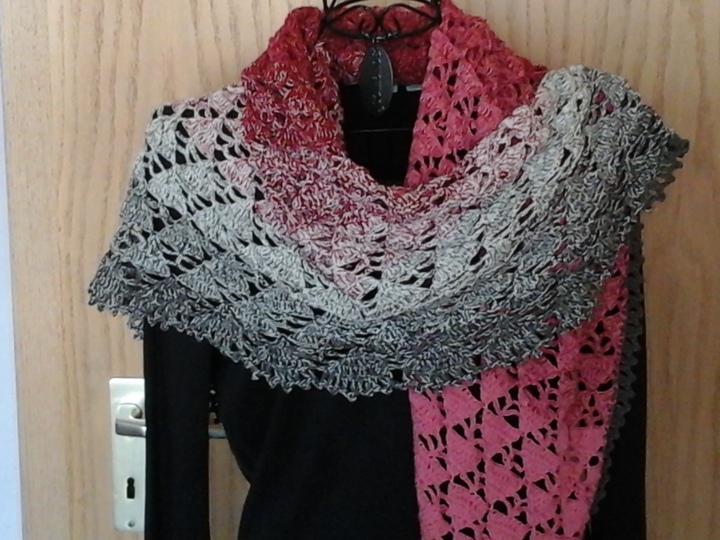 Tuch "Schatten" mit 1 Bobbel Woolly Hugs-COTTON häkeln