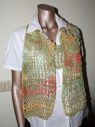 Strickanleitung luftiger Netzschal aus ca. 80 g Bändchengarn für Anfänger