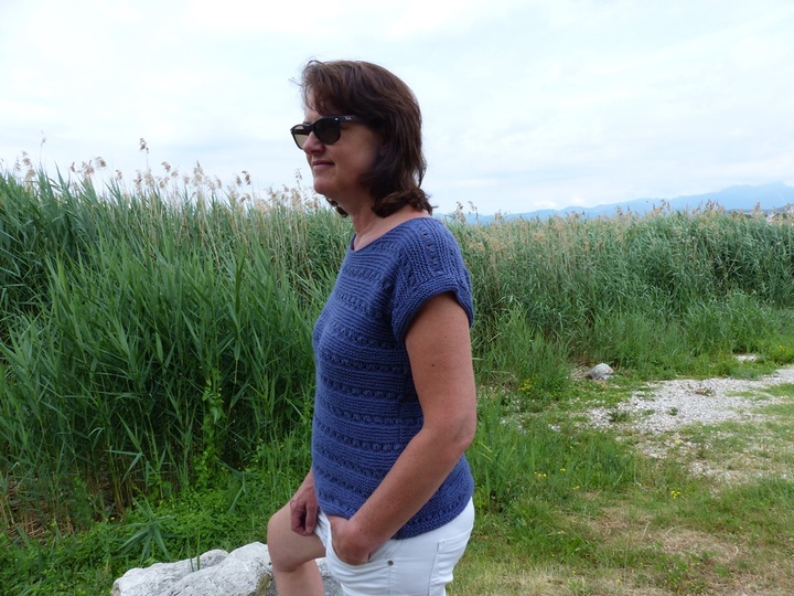 Strickanleitung  „Kurzarmpulli mit Lochmuster“