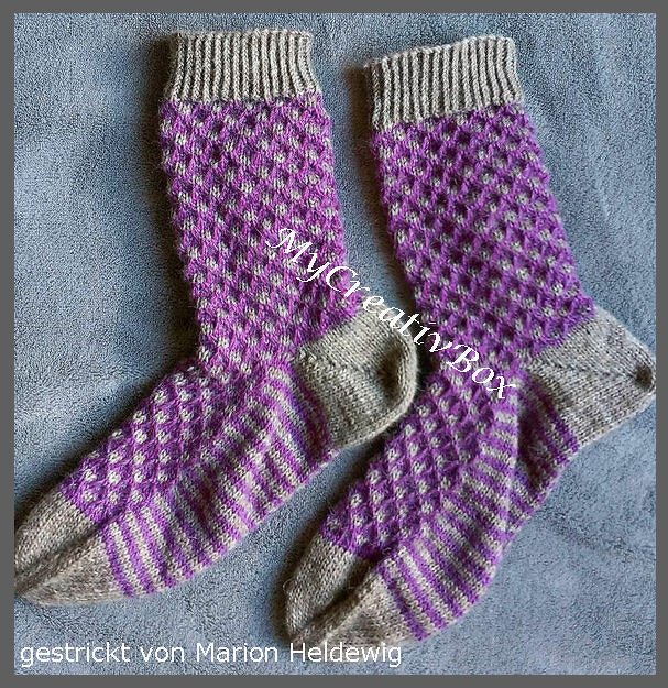 Sockenmuster "Winterzeit" gestrickt - Gr.32-47 - Bild 3
