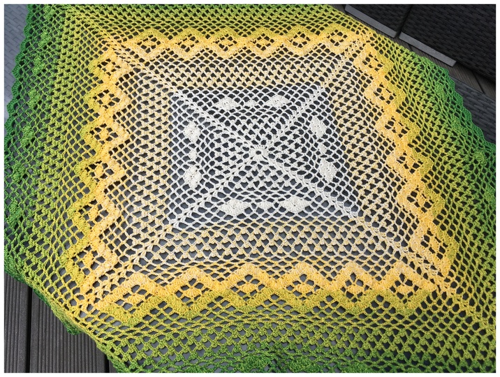 Mitteldecke "Relax-Zone" mit 1 Woolly Hugs BOBBEL-COTTON häkeln