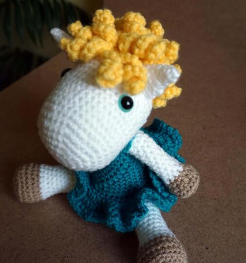 Häkelanleitung Amigurumi Baby Pony Curly