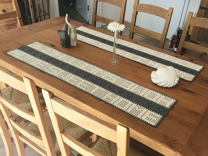 Häkeln / Tischband / Tischläufer / Home Sweet Home