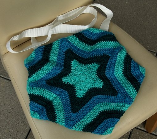 SZEE Hundehalstücher Zum 4. Juli – USA-Flagge Design, Wendbar, 2 Stück, Größe L (bis 40,6 Cm Halsumfang)