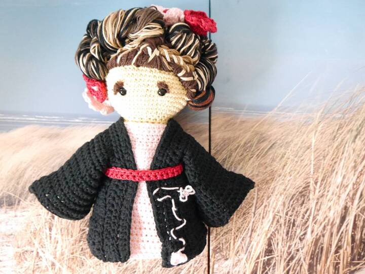 Chibi Geisha Riku - Häkelanleitung - StylePaket