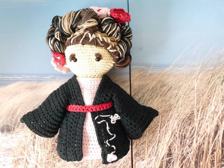 Chibi Geisha Riku - Häkelanleitung - StylePaket