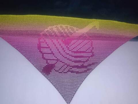 Motivtuch Wollknäuel, Dreieckstuch, Häkelanleitung