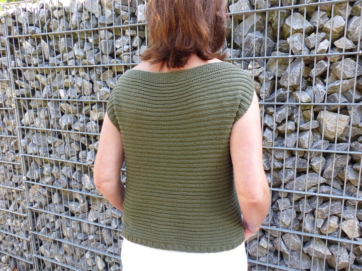 Strickanleitung  „Schulterfreies Top“