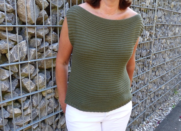 Strickanleitung  „Schulterfreies Top“