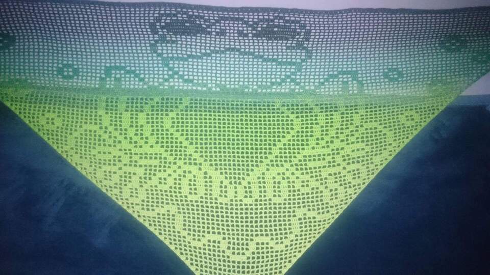 Motivtuch Frosch, Dreieckstuch, Häkelanleitung