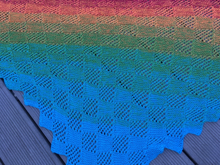 Stufentuch "ERLEBNIS" aus 1 Woolly Hugs BOBBEL-COTTON stricken