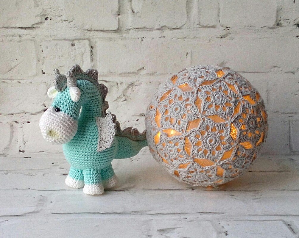 Häkelanleitung Edgar und der leuchtende Drachenstein - Bild 2