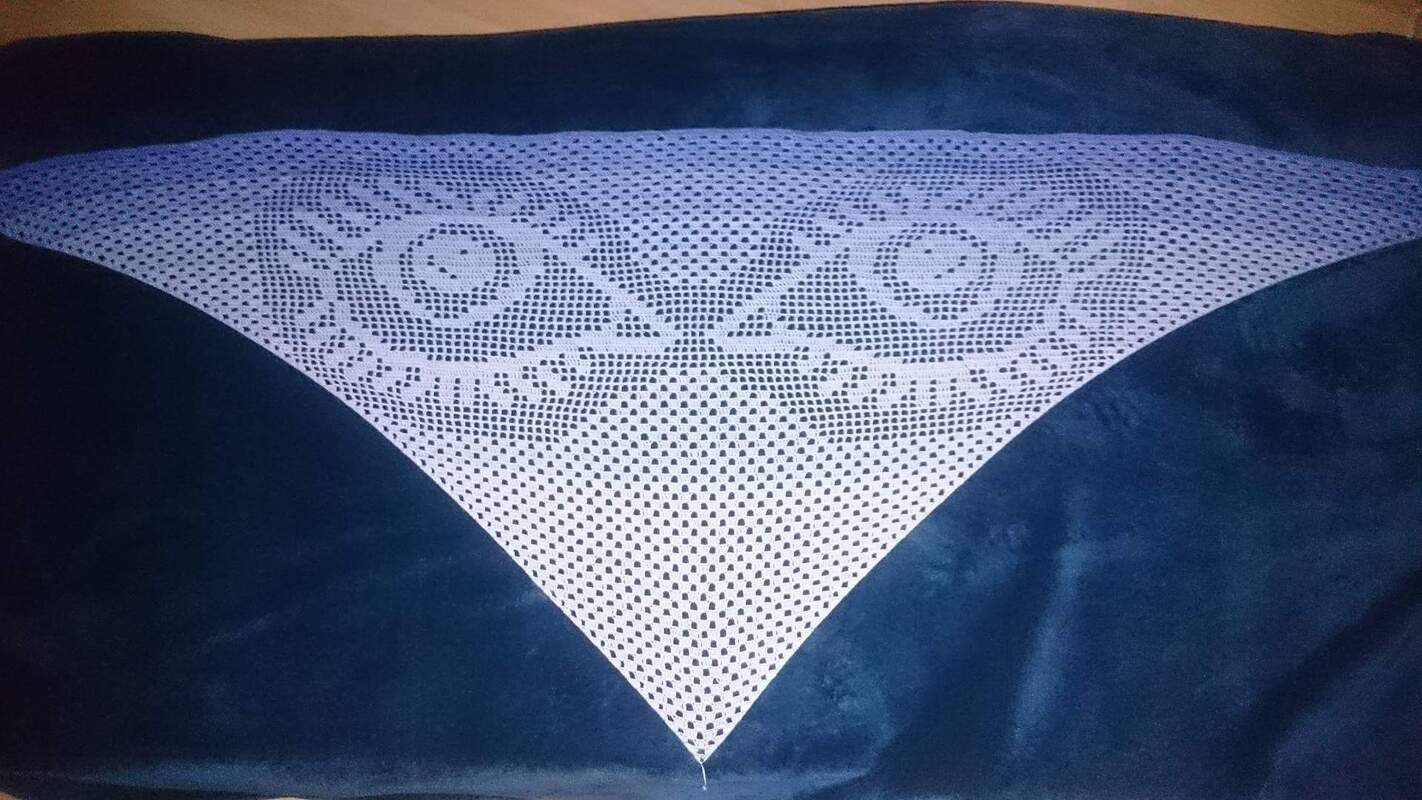 Motivtuch Beautyful Eyes, Dreieckstuch, Häkelanleitung