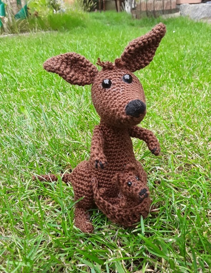 Känguru Mutti und Kind