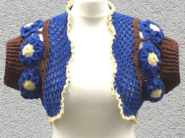 süßer Blumen-Bolero / nette Dirndlbluse