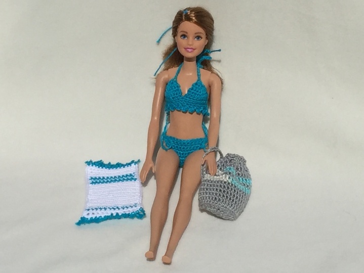 Häkelanleitung Bikini, Matchsack und Handtuch - für Anziehpuppe