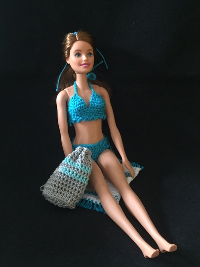 Häkelanleitung Bikini, Matchsack und Handtuch - für Anziehpuppe
