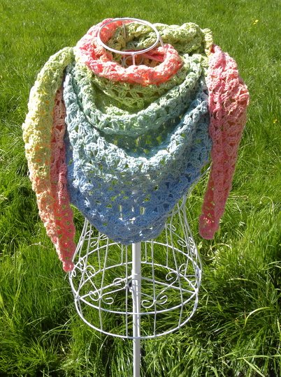 Tuch "Blütenzauber" mit 1 Bobbel Woolly Hugs-COTTON häkeln