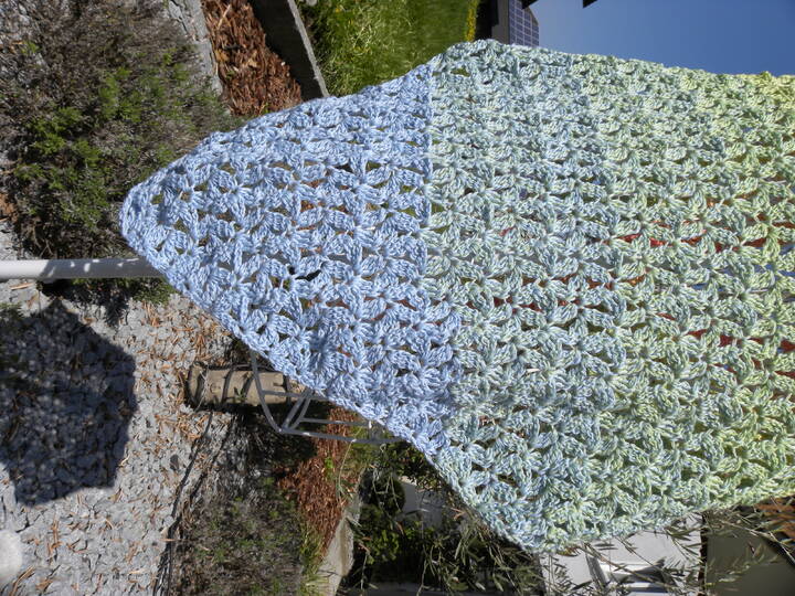 Tuch "Blütenzauber" mit 1 Bobbel Woolly Hugs-COTTON häkeln