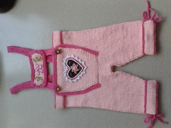 Tutorial Knitting and Crochet Baby Lederhosen, bavarian style