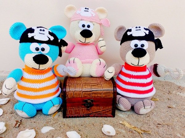 Jack Bearrow the pirate - Crochet Pattern by Diana´s kleiner Häkelshop