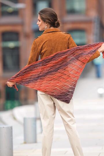 Dreieckstuch in warmen Tönen stricken