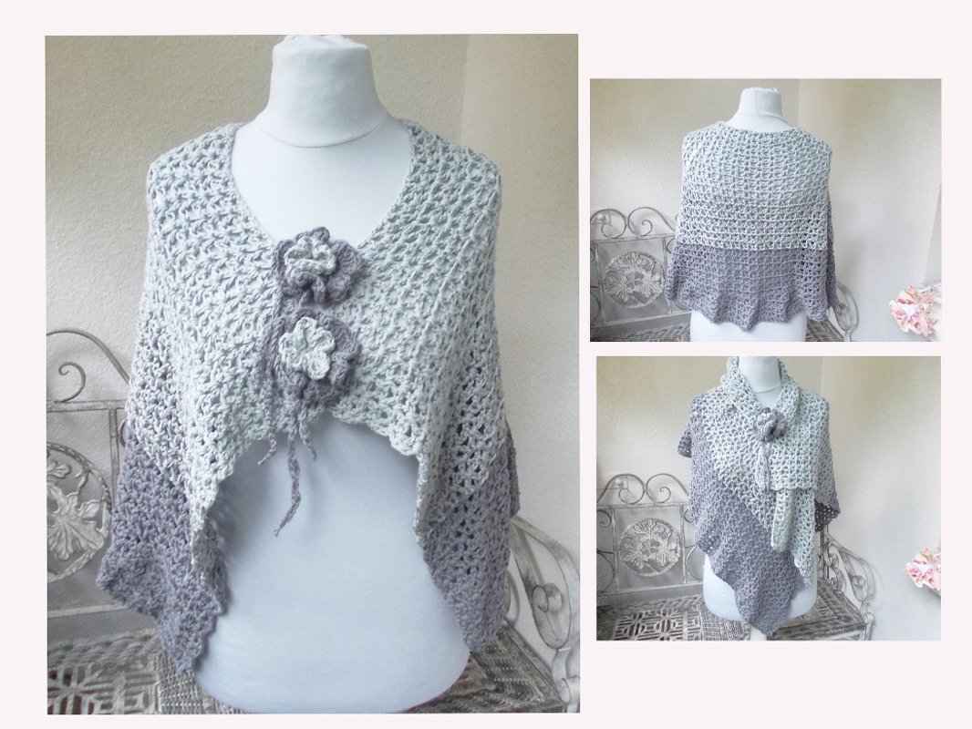 Gehäkeltes Ajour-Schultertuch in Hell- und Dunkelgrau mit zwei Blüten als Verschluss auf einer Schneiderbüste