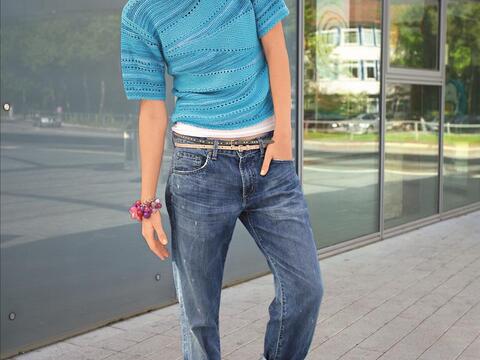 Gestrickter, gerade geschnittener Kurzarmpulli