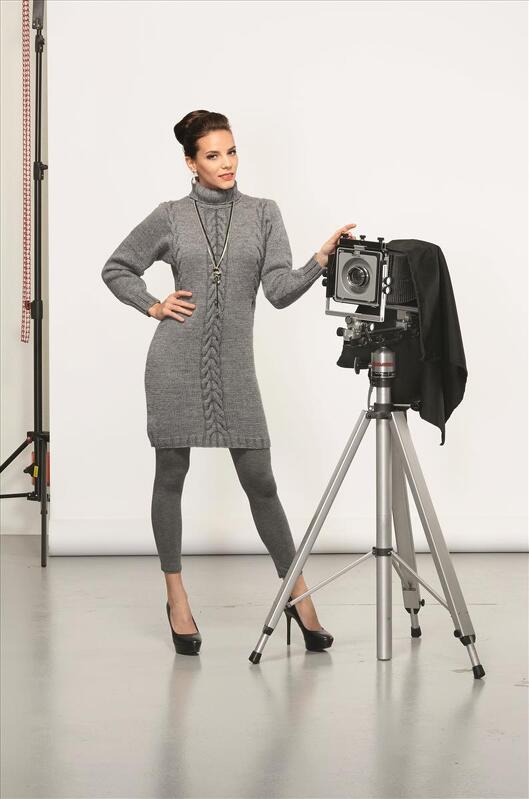 Strickkleid aus grauem Merinogarn