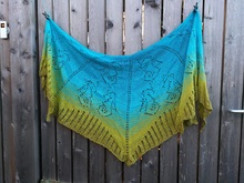 Strickanleitung Dreieckstuch "Seepferdchen im Gras"