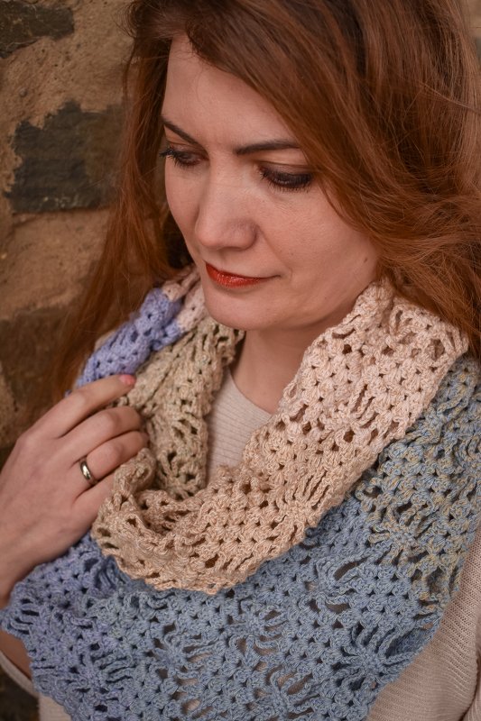 crochet pattern infinity scarf - Image 3