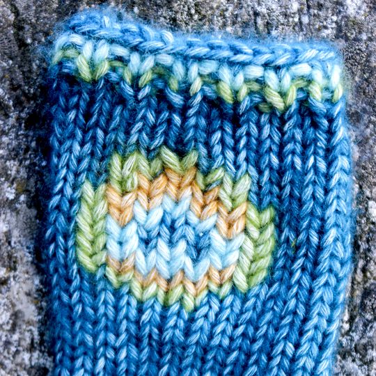 Armstulpen/Handschuhe Pfau - für Kinder 5-6 Jahre Strickanleitung