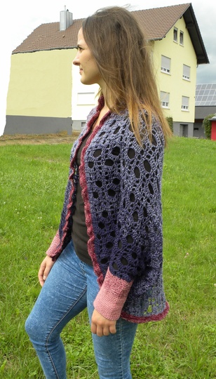 Seelenwärmer TREPPENGITTER gehäkelt aus 2 Woolly Hugs BOBBEL-MERINO