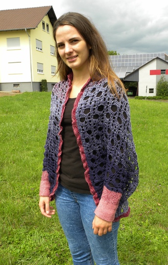 Seelenwärmer TREPPENGITTER gehäkelt aus 2 Woolly Hugs BOBBEL-MERINO