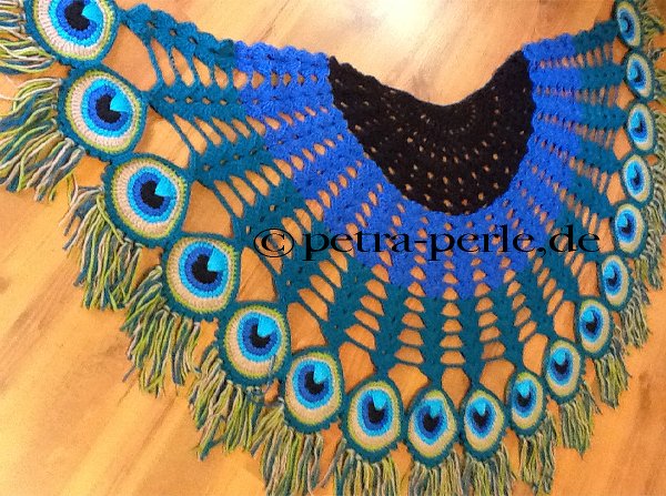 Peacock Feather Scarf - Crochet Pattern