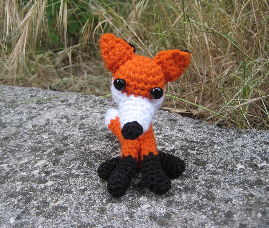 Amigurumi fox crochet pattern