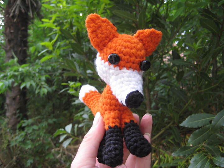 Amigurumi fox crochet pattern