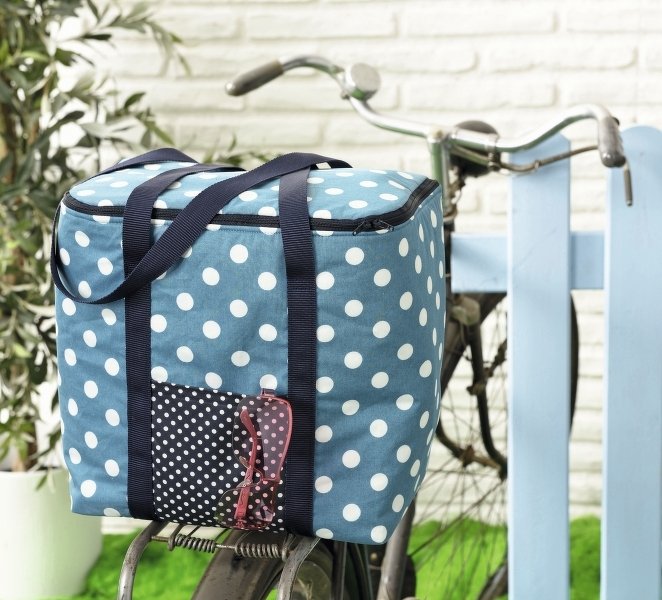 Nähanleitung Kühltasche in Blau-weiß gepunktet