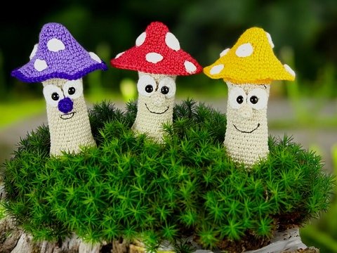 Funny Fly Agarics - Crochet Pattern