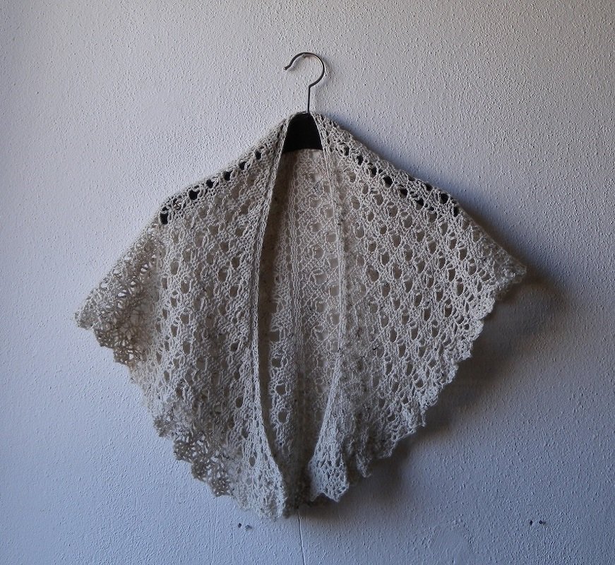 Triangle Shawl crochet pattern "Paean" - Image 2