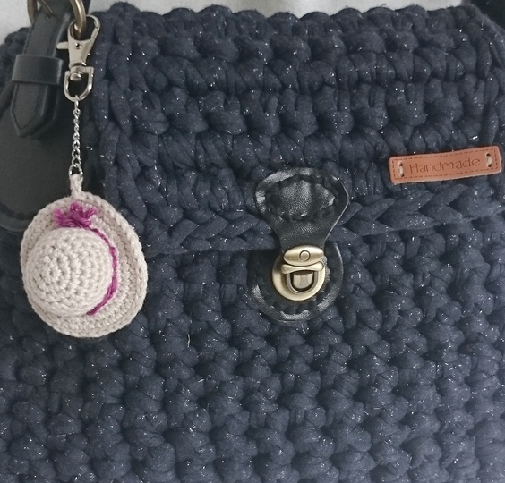 Taschenbaumler/Schlüsselanhänger häkeln - mit Chipversteck - Häkelanleitung