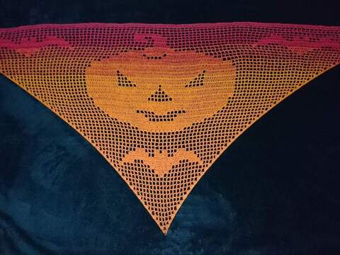 Motivtuch Halloween Kids, Dreieckstuch, Häkelanleitung