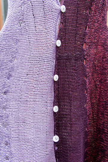 Schulterwärmer "Fächerspiel" aus 1 Woolly Hugs Bobbel-Cotton gestrickt